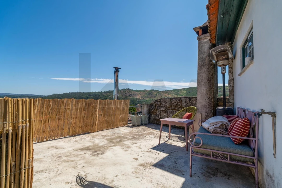 Moradia T4 para Venda em Fataunços e Figueiredo das Donas Foto 26