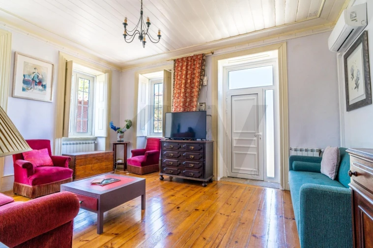 Moradia T4 para Venda em Fataunços e Figueiredo das Donas Foto 8