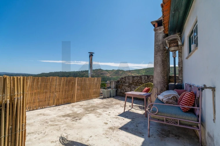 Moradia T4 para Venda em Fataunços e Figueiredo das Donas Foto 26