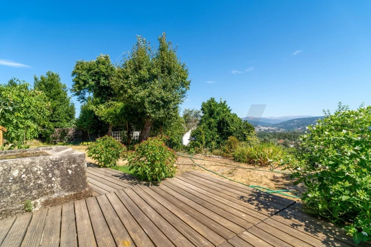 Moradia T4 para Venda em Fataunços e Figueiredo das Donas Foto 56