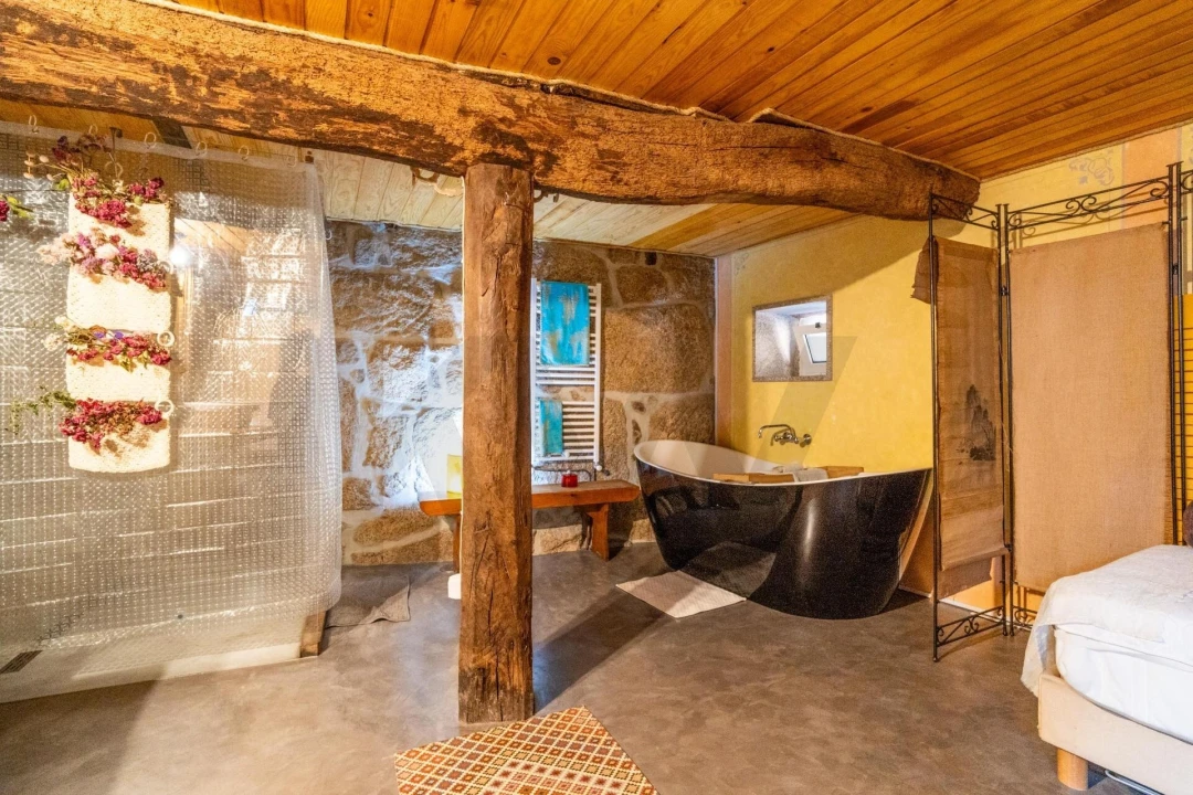 Moradia T4 para Venda em Fataunços e Figueiredo das Donas Foto 45