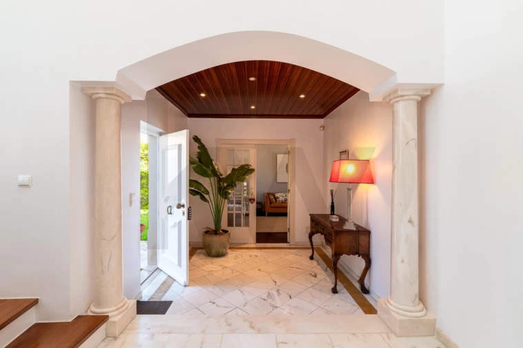 Moradia T5 para Venda em Caparica e Trafaria Foto 6