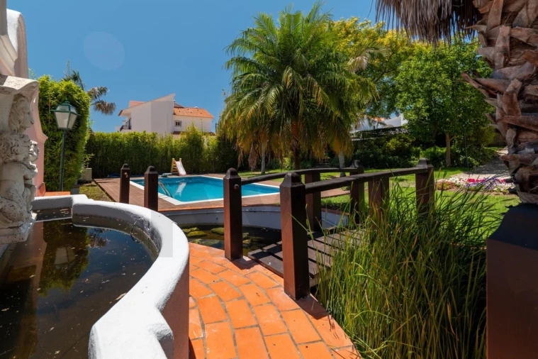 Moradia T5 para Venda em Caparica e Trafaria Foto 69