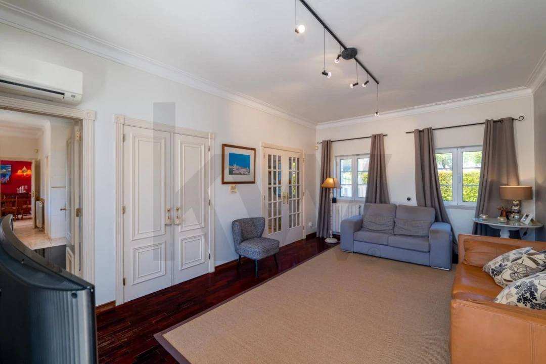 Moradia T5 para Venda em Caparica e Trafaria Foto 10