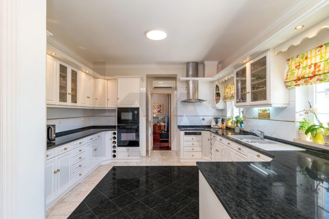 Moradia T5 para Venda em Caparica e Trafaria Foto 12