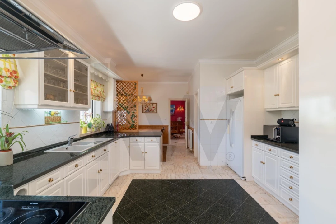 Moradia T5 para Venda em Caparica e Trafaria Foto 11