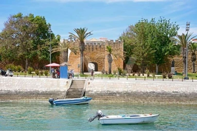 Moradia T5 para Venda em Loule (São Clemente)