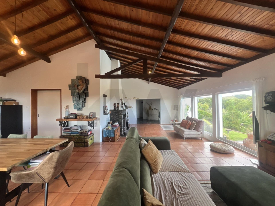 Quinta T4 para Venda em Rosto do Cão (Livramento) Foto 29