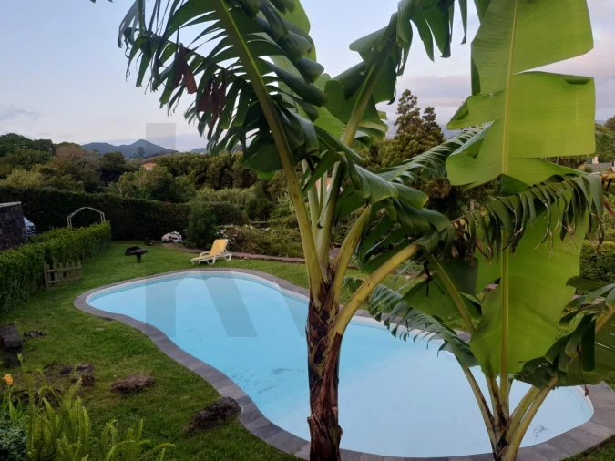 Quinta T4 para Venda em Rosto do Cão (Livramento) Foto 48