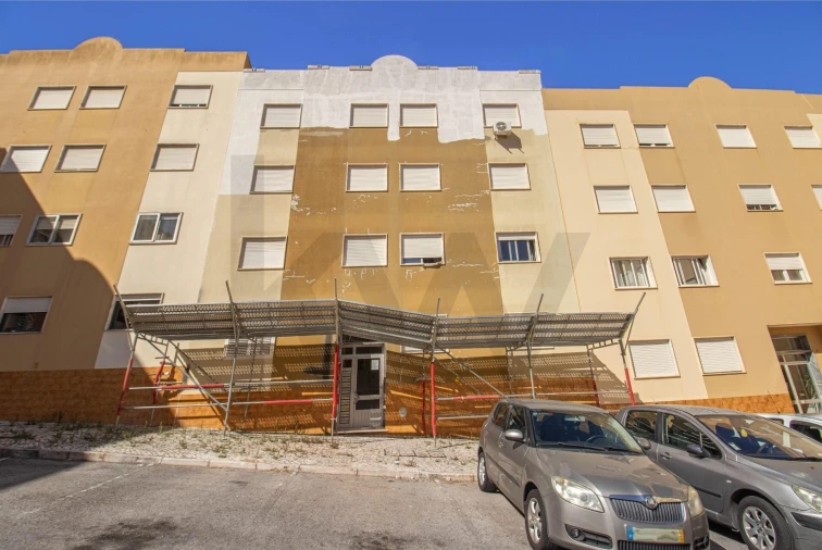 Apartamento T2 para Arrendamento em Odivelas Foto 21