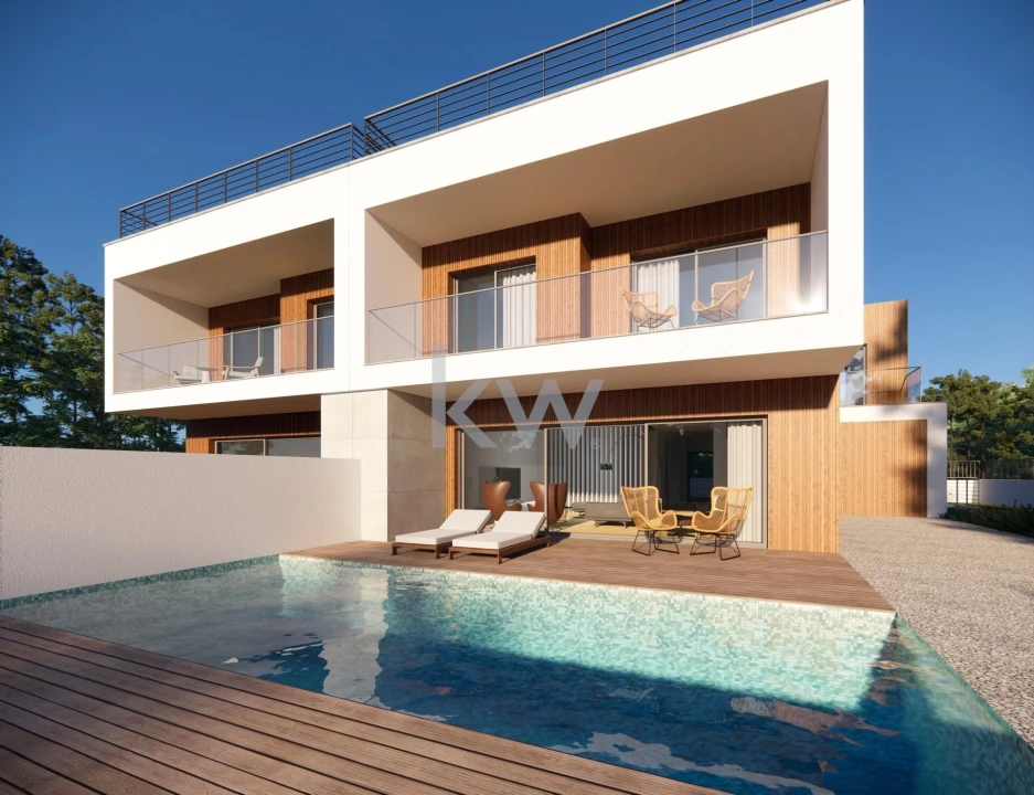 Terreno para Venda em Oeiras e São Julião da Barra, Paço de Arcos e Caxias Foto 1