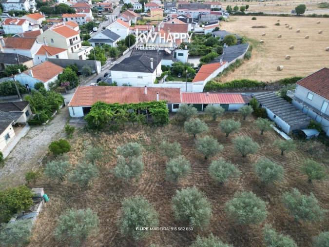 Moradia T4 para Venda em Almeida Foto 24