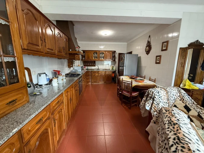 Moradia T4 para Venda em Almeida Foto 9