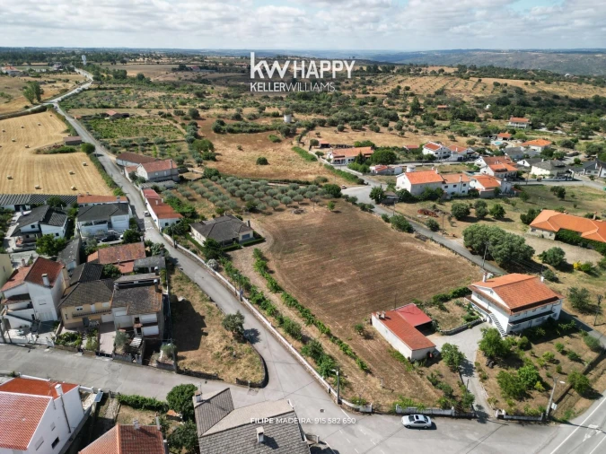 Moradia T4 para Venda em Almeida Foto 38