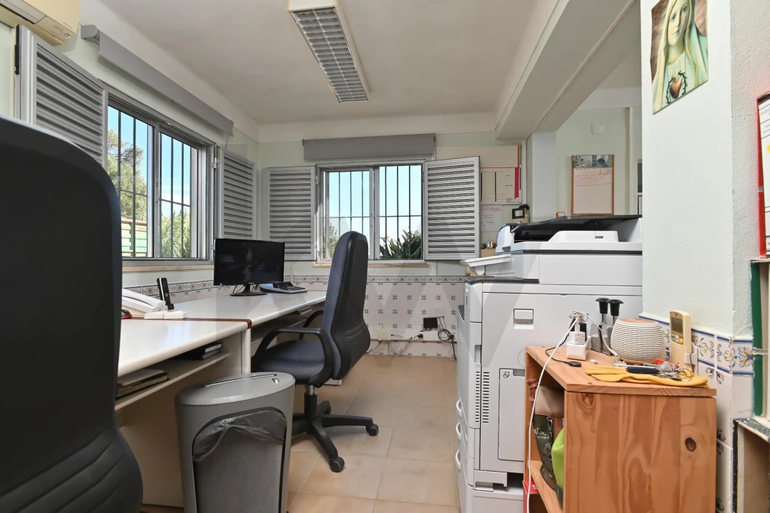 Terreno para Venda em Rio de Mouro Foto 32