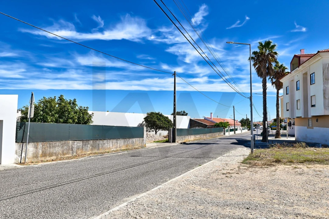 Terreno para Venda em Rio de Mouro Foto 14