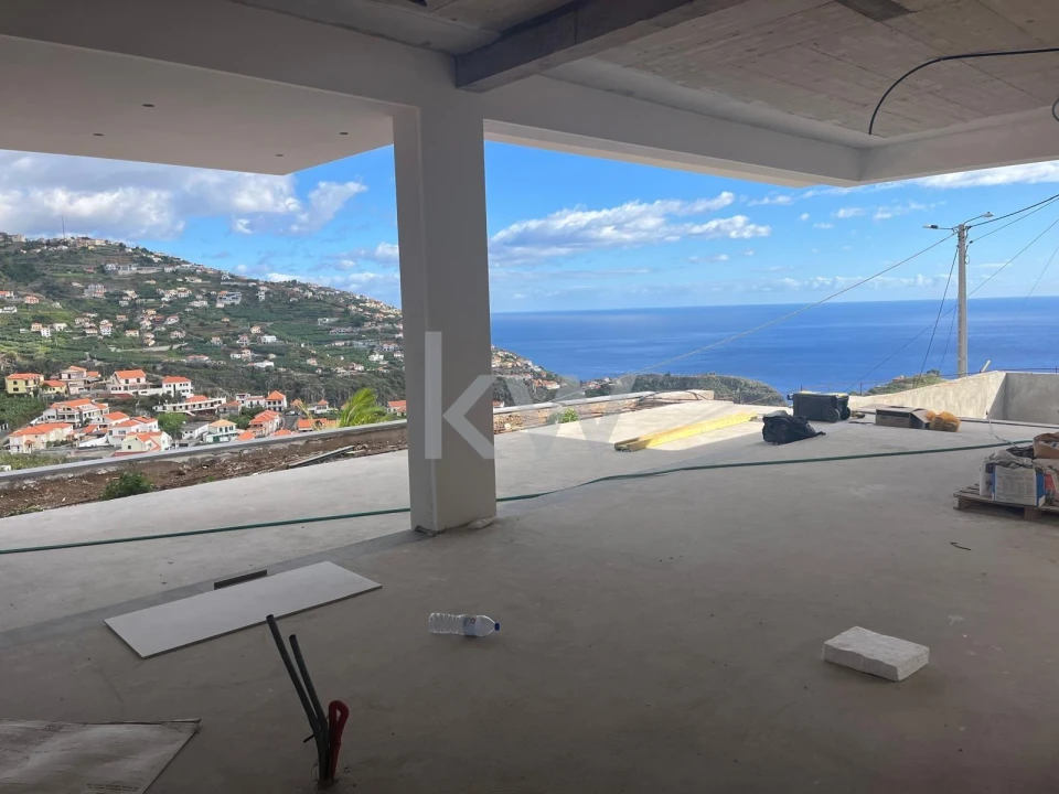 Moradia T3 para Venda em Ribeira Brava Foto 13