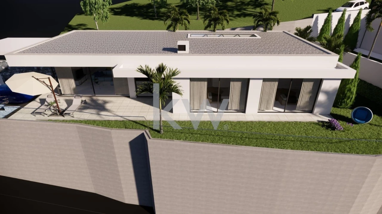 Moradia T3 para Venda em Ribeira Brava Foto 3