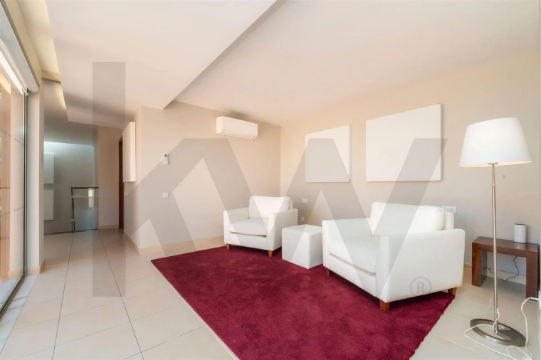 Moradia T3 para Venda em Guia Foto 41