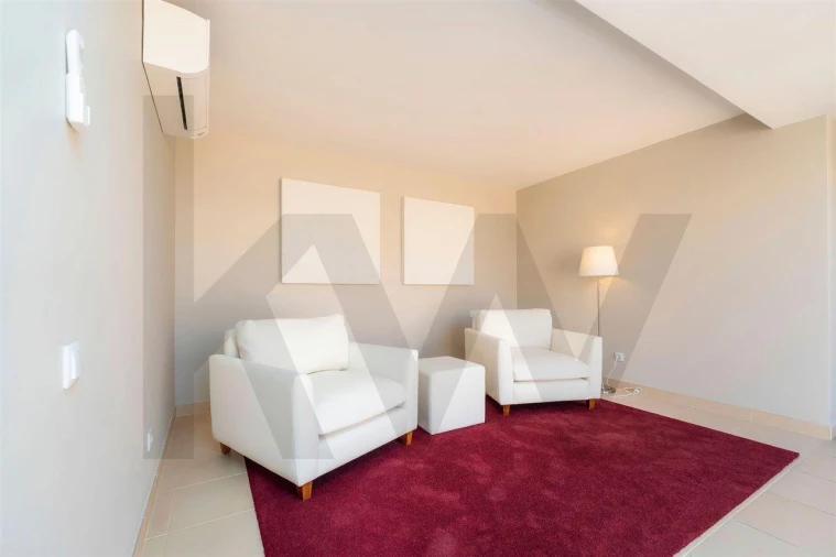 Moradia T3 para Venda em Guia Foto 39