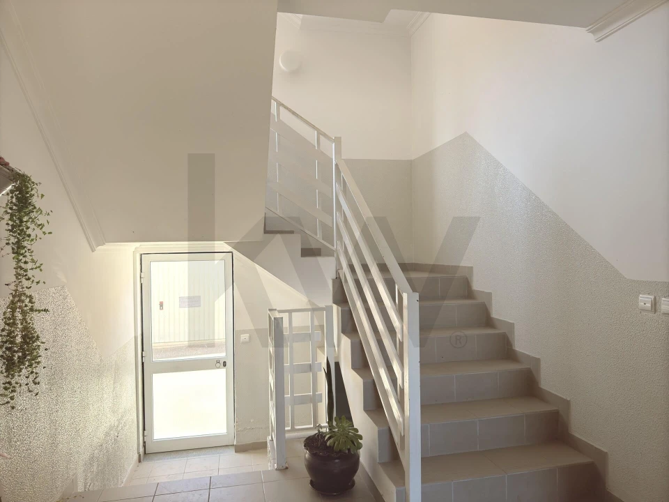 Apartamento T3 para Venda em Vila Franca das Naves e Feital Foto 30