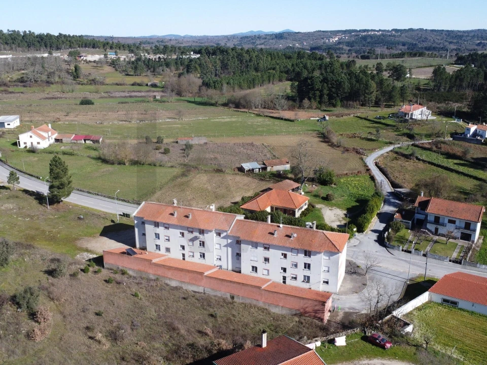 Apartamento T3 para Venda em Vila Franca das Naves e Feital Foto 32