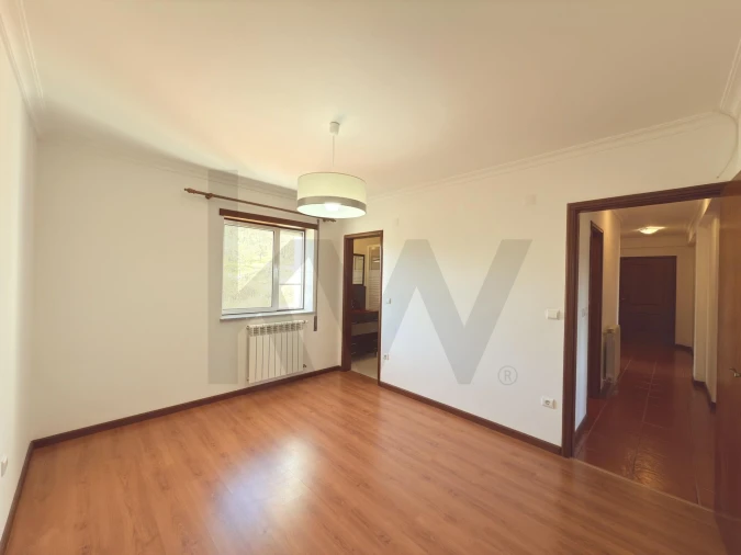 Apartamento T3 para Venda em Vila Franca das Naves e Feital Foto 24