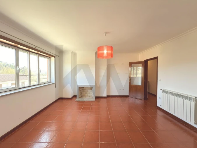 Apartamento T3 para Venda em Vila Franca das Naves e Feital Foto 4