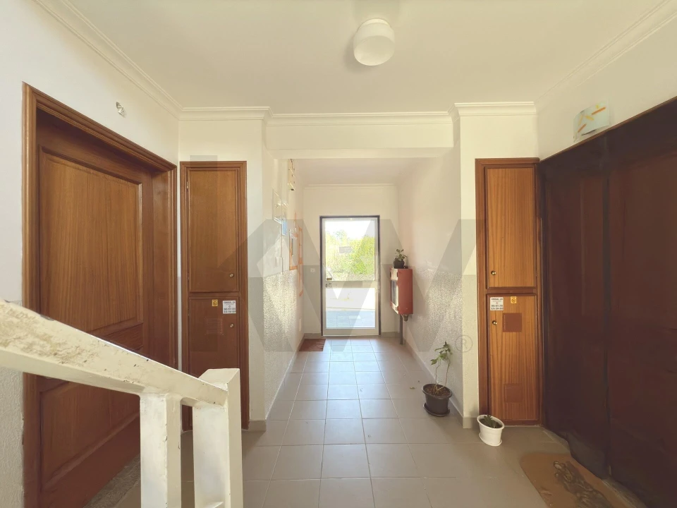 Apartamento T3 para Venda em Vila Franca das Naves e Feital Foto 29