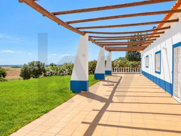 Quinta T5 para Venda em Ferreira do Alentejo e Canhestros