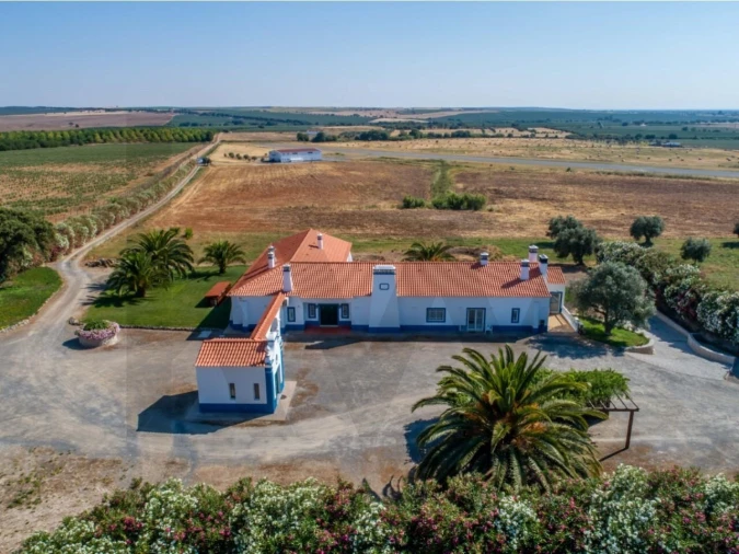 Quinta T5 para Venda em Ferreira do Alentejo e Canhestros Foto 14