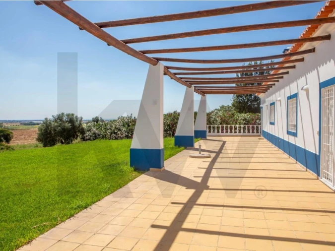 Quinta T5 para Venda em Ferreira do Alentejo e Canhestros Foto 4