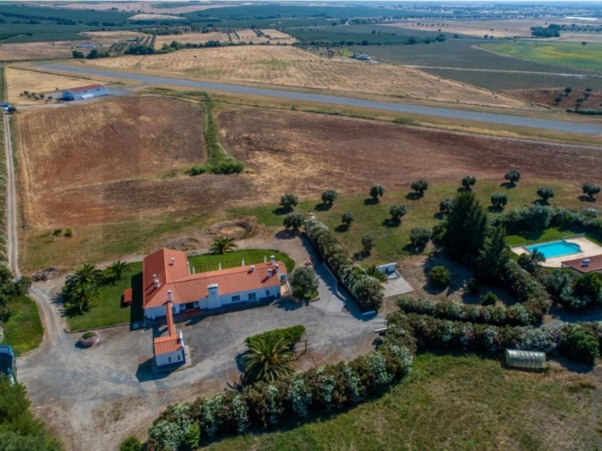 Quinta T5 para Venda em Ferreira do Alentejo e Canhestros Foto 45