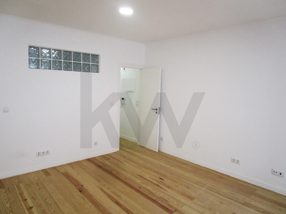 Prédio para Venda em União das Freguesias de Setúbal Foto 53