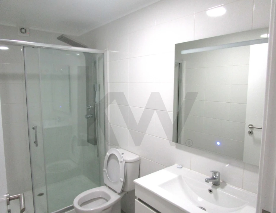 Prédio para Venda em União das Freguesias de Setúbal Foto 82