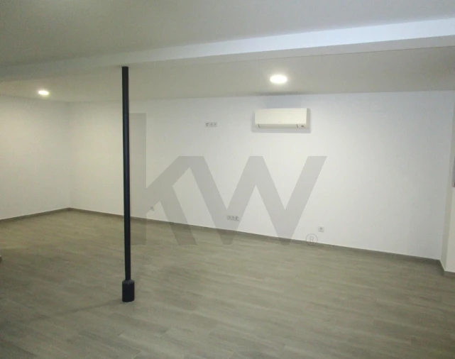 Prédio para Venda em União das Freguesias de Setúbal Foto 80