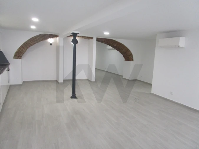 Prédio para Venda em União das Freguesias de Setúbal Foto 73