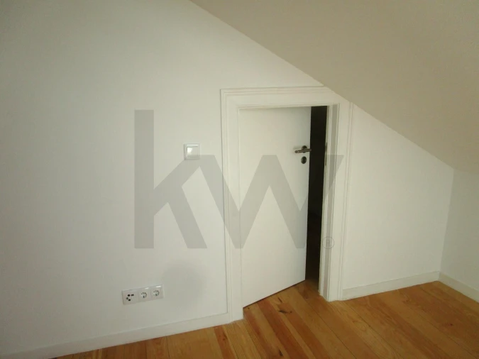 Prédio para Venda em União das Freguesias de Setúbal Foto 78