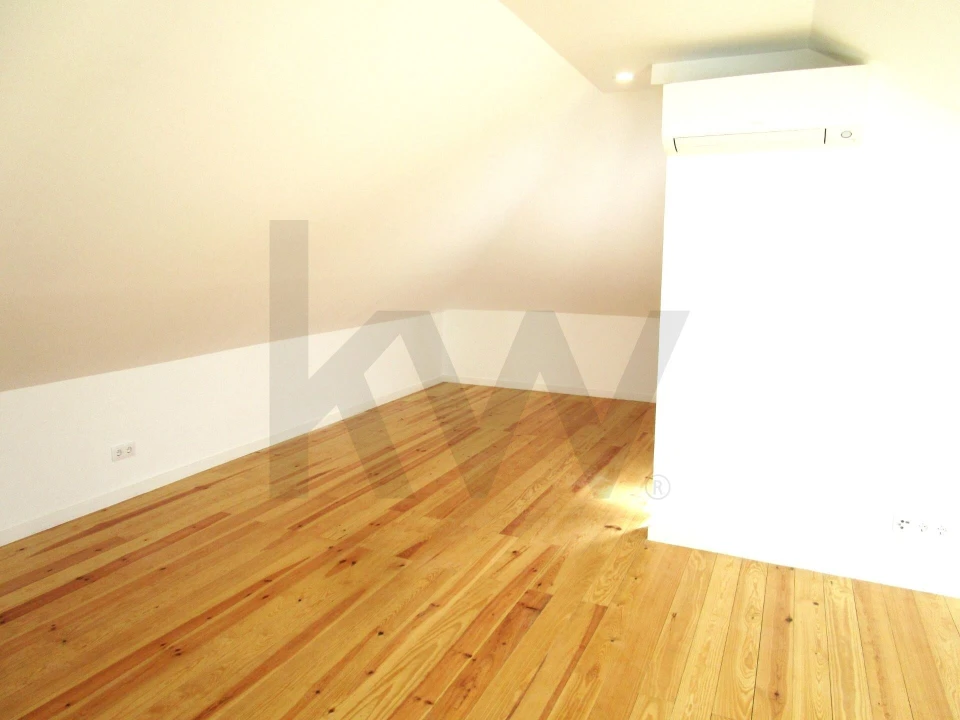 Prédio para Venda em União das Freguesias de Setúbal Foto 12