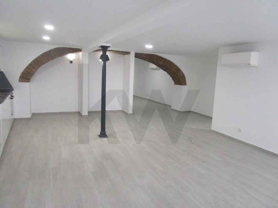 Prédio para Venda em União das Freguesias de Setúbal Foto 73