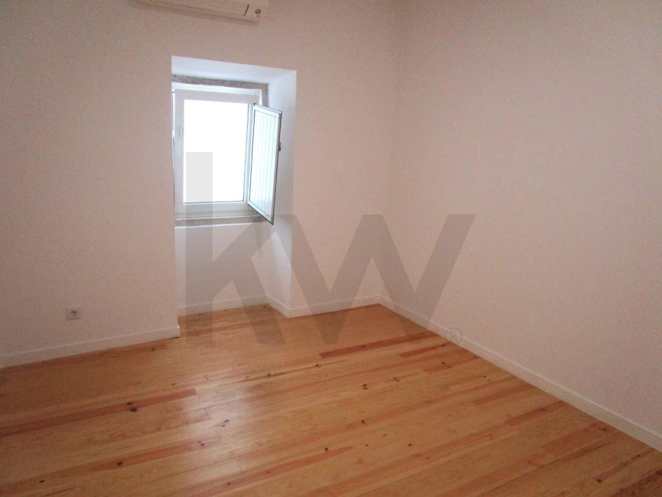 Prédio para Venda em União das Freguesias de Setúbal Foto 46