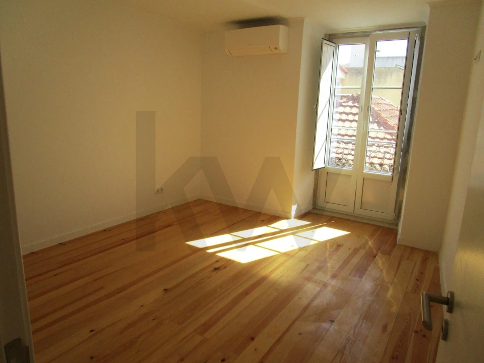 Prédio para Venda em União das Freguesias de Setúbal Foto 50