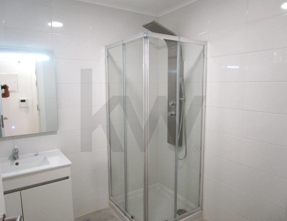 Prédio para Venda em União das Freguesias de Setúbal Foto 60