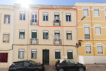 Apartamento T5 para Venda em Campolide