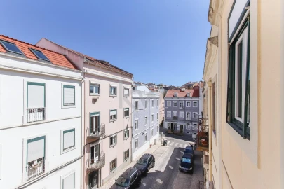 Apartamento T5 para Venda em Campolide