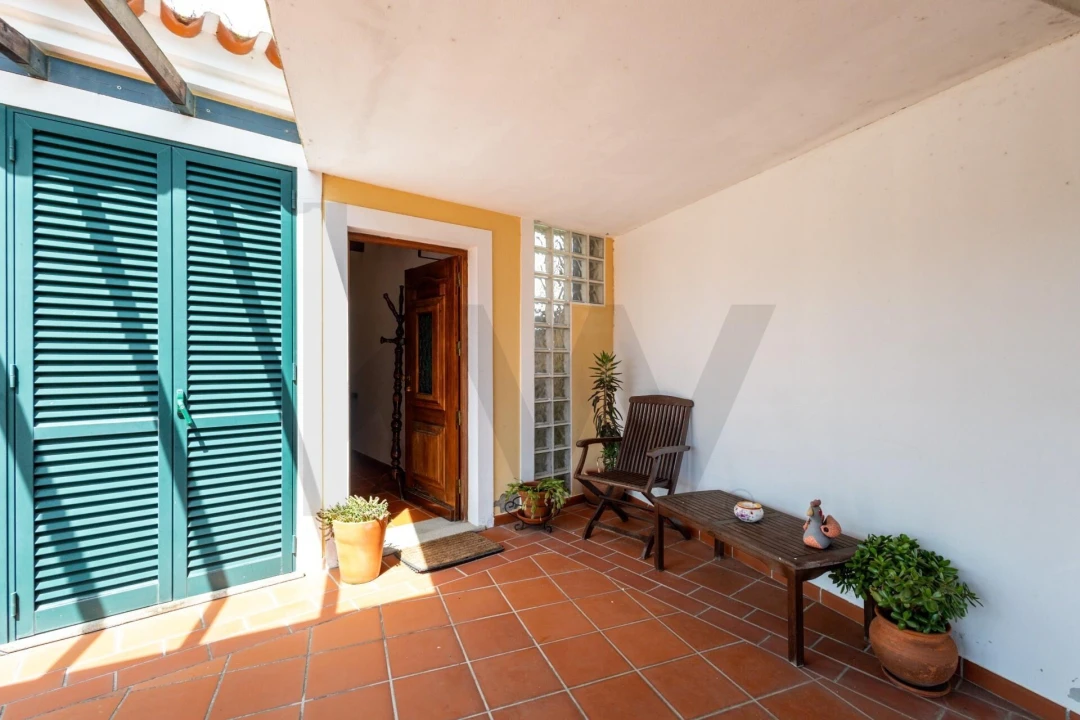 Moradia T8 para Venda em Serpins Foto 34