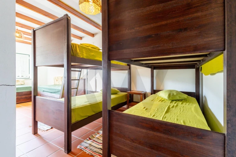 Moradia T8 para Venda em Serpins Foto 51