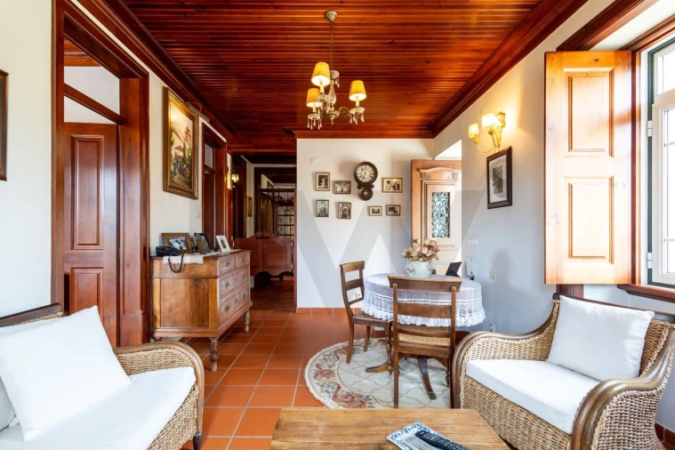 Moradia T8 para Venda em Serpins Foto 26