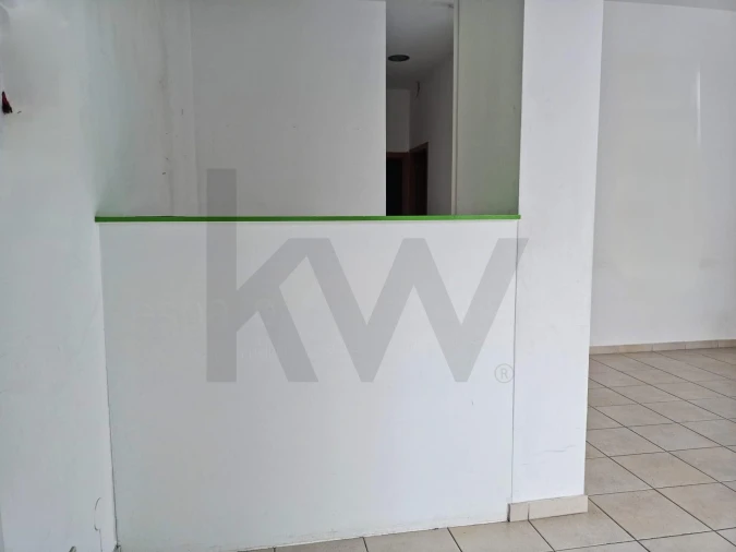 Loja para Venda em Odivelas Foto 17