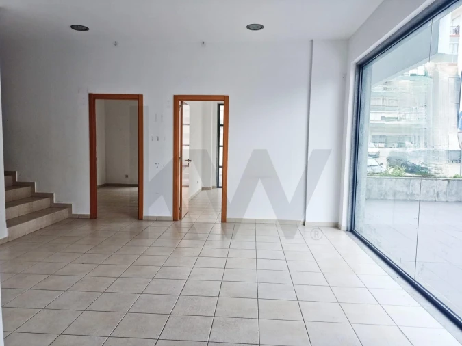 Loja para Venda em Odivelas Foto 6